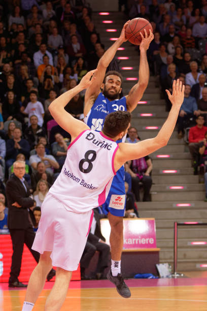 都可能是冷 都可能是冷